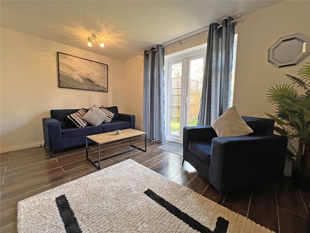 Property photo 3 of 13 Picture No. 11