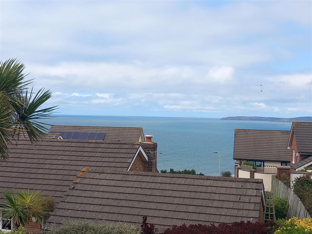 Property photo 3 of 16 1 Dud Way View.Jpg