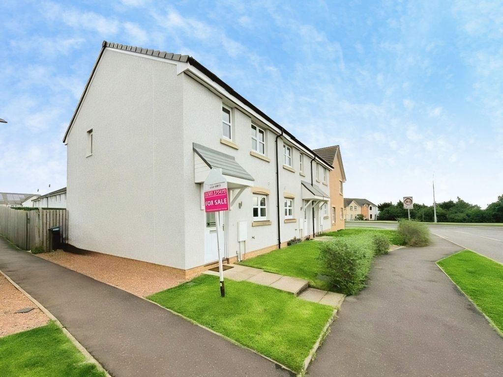 Property photo 1 of 30