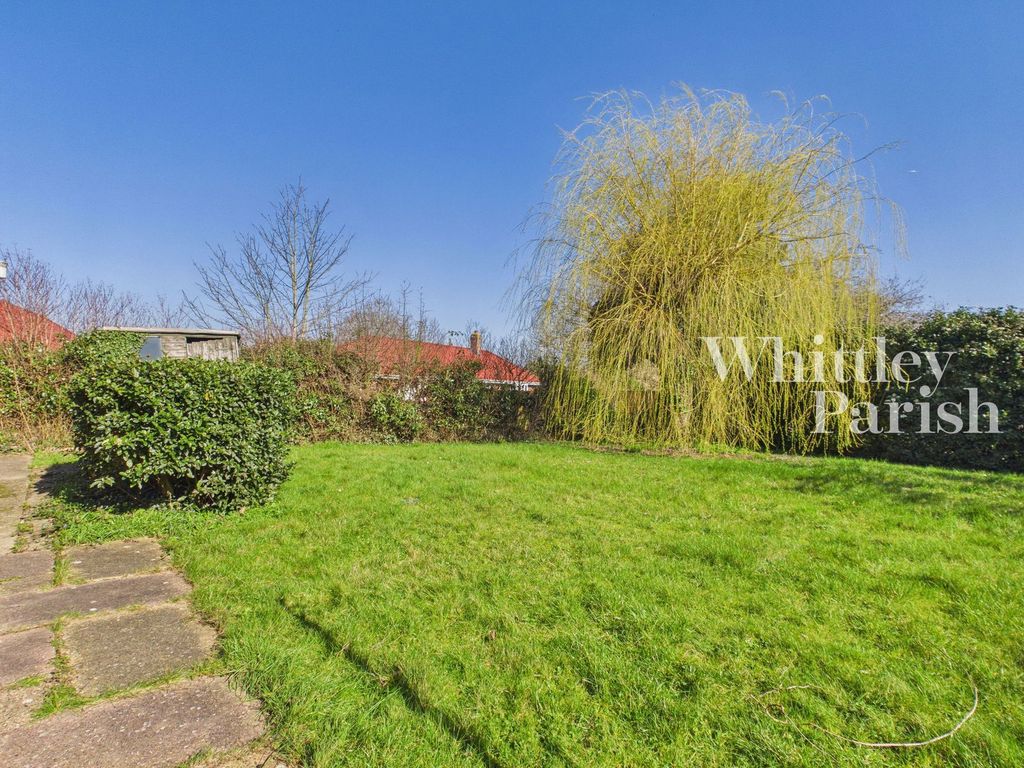 Property photo 2 of 11