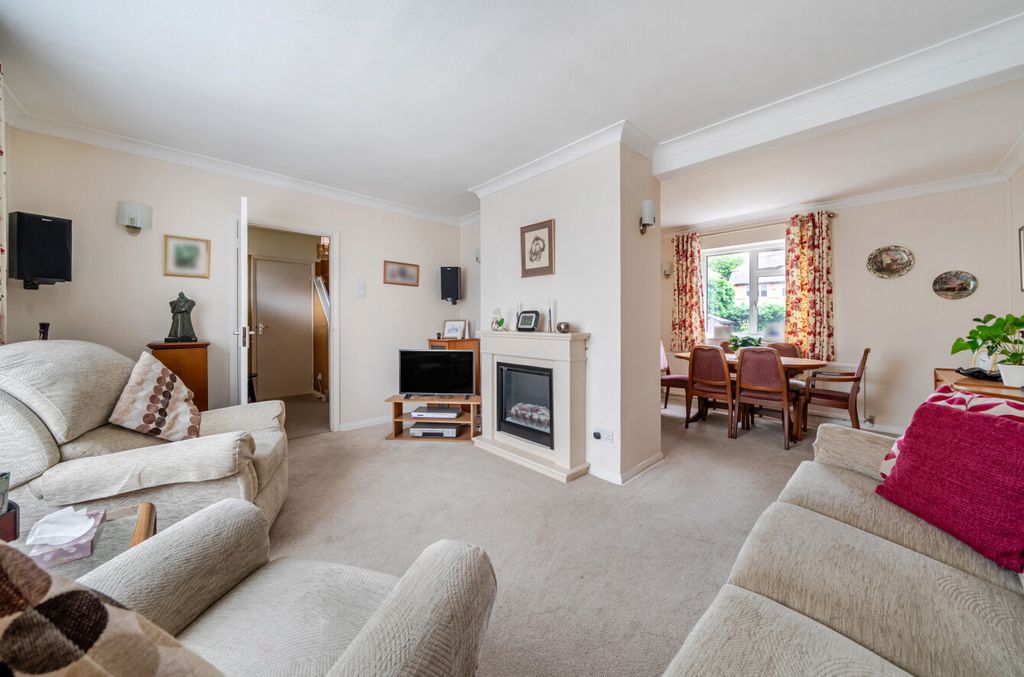 Property photo 2 of 27 1471976-21-6A2687...