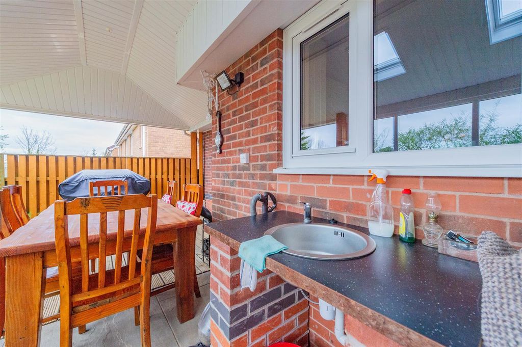 Additional image 22 of 5 bed detached house for saleCae Onan, Morda, Oswestry SY10