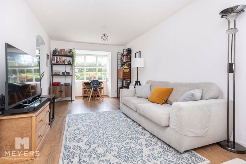 Property photo 1 of 13 Photo 14