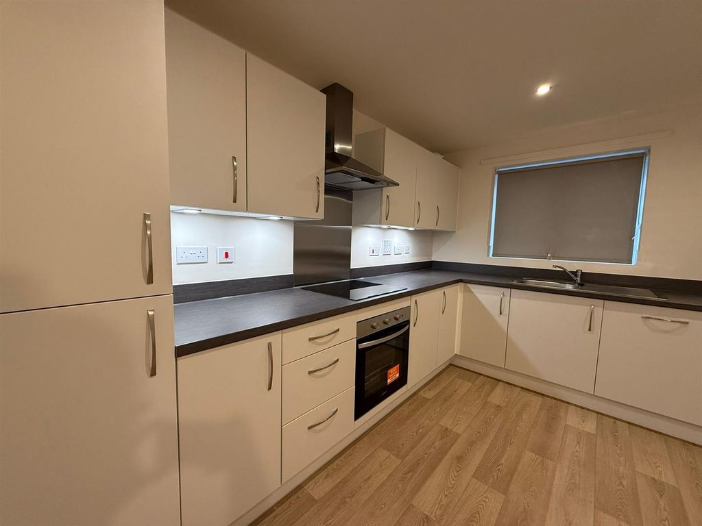Property photo 3 of 15 c27Ef8E1-Ed4c-4Ab8-Ac20-39ba28Ebc462.Jpg