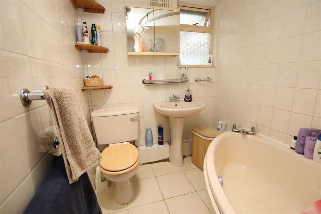 Additional image 10 of 3 bed terraced house for saleSt. Albans Road, Dartford DA1