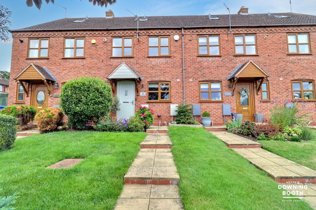 Property photo 1 of 27