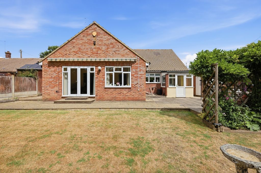 Property photo 2 of 21 Picture No. 29