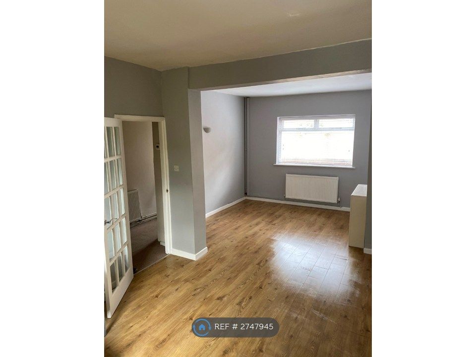 Property photo 2 of 8 Living Room