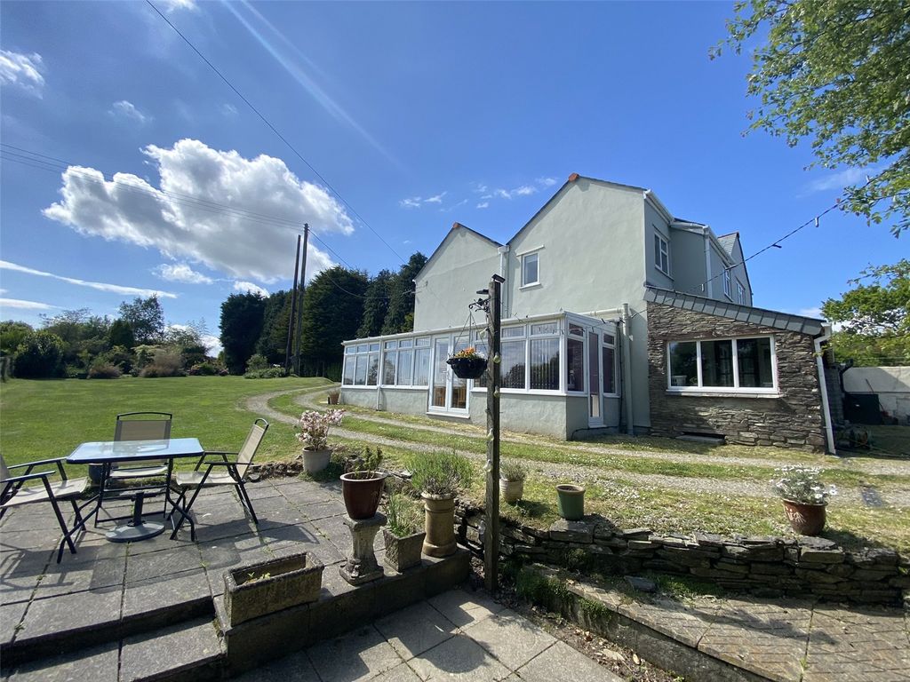 Property photo 2 of 32 Picture No. 39