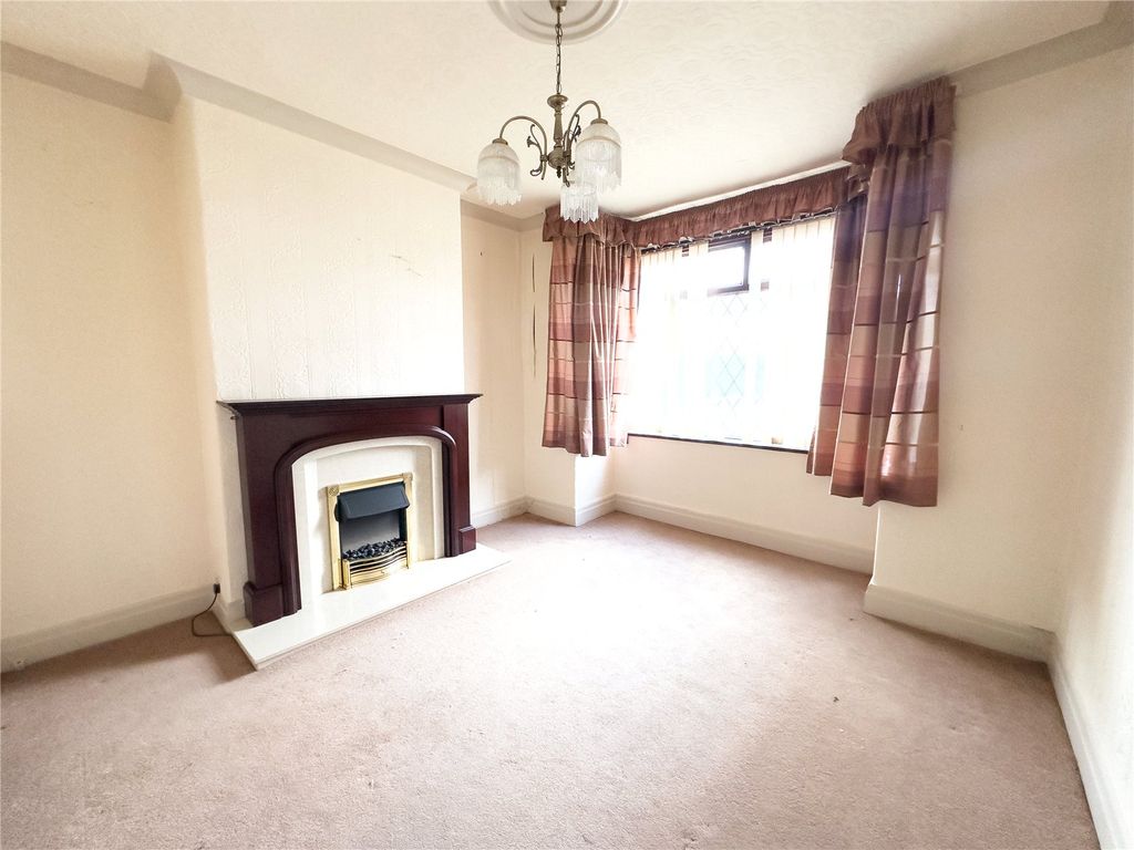 Property photo 3 of 21 Picture No. 10