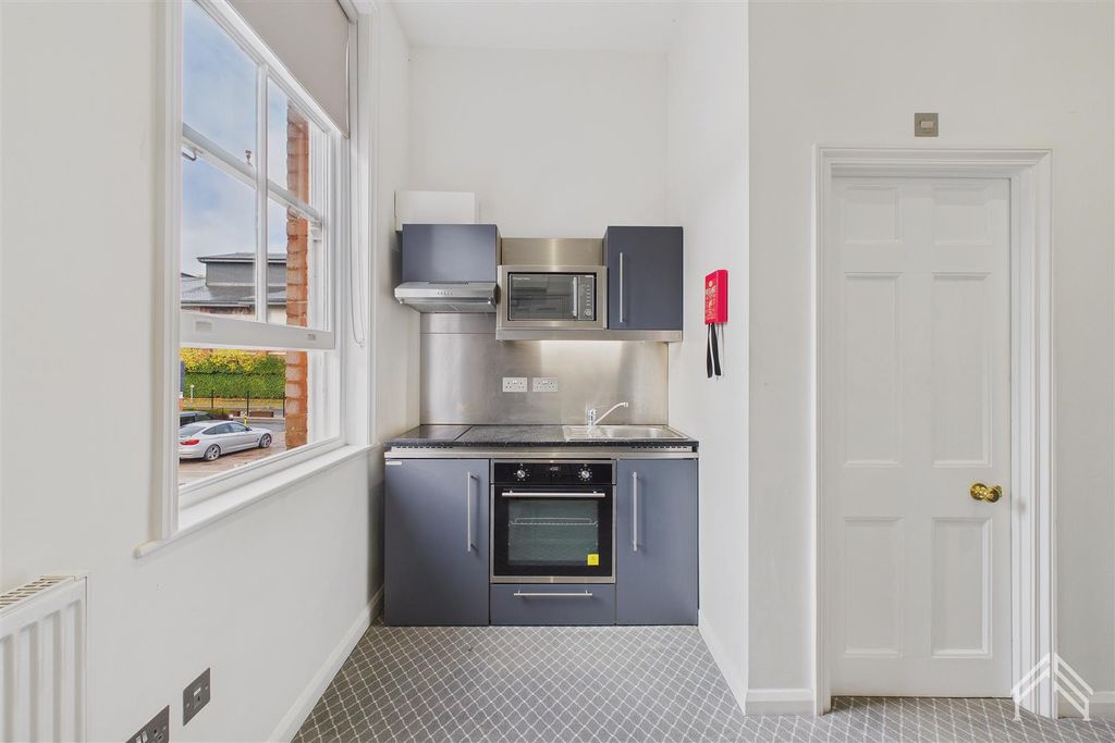 Property photo 2 of 9 Cam02700G0-Pr0410-Still004.Jpg