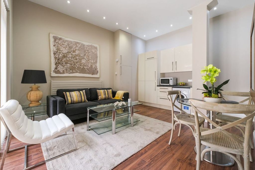Property photo 1 of 11 T-Uypppq