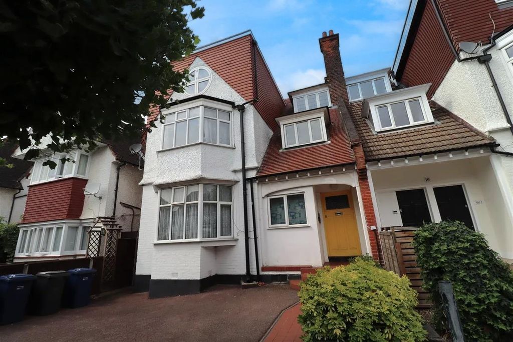 Property photo 2 of 13 3Ed33016143F5390Aa7462A13Ad65388F3323950-2_(3).Jpg