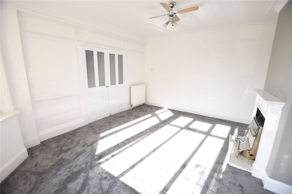 Property photo 3 of 12 Picture No. 03