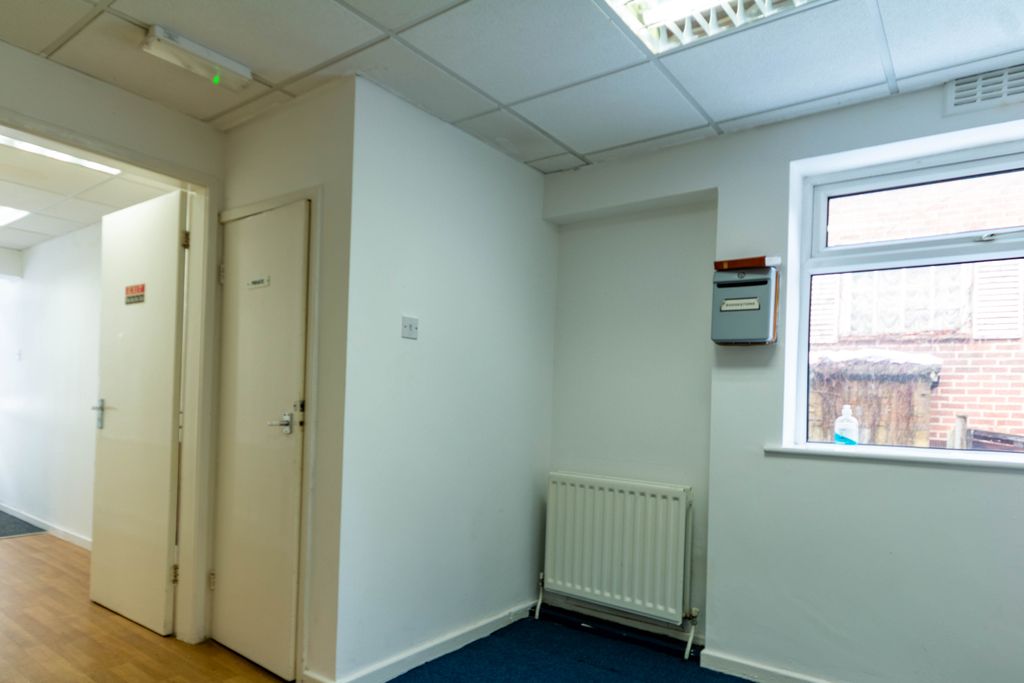 Property photo 2 of 5
