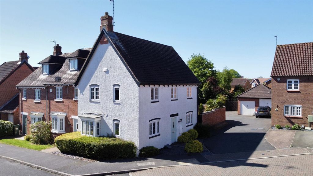 Property photo 1 of 35 1