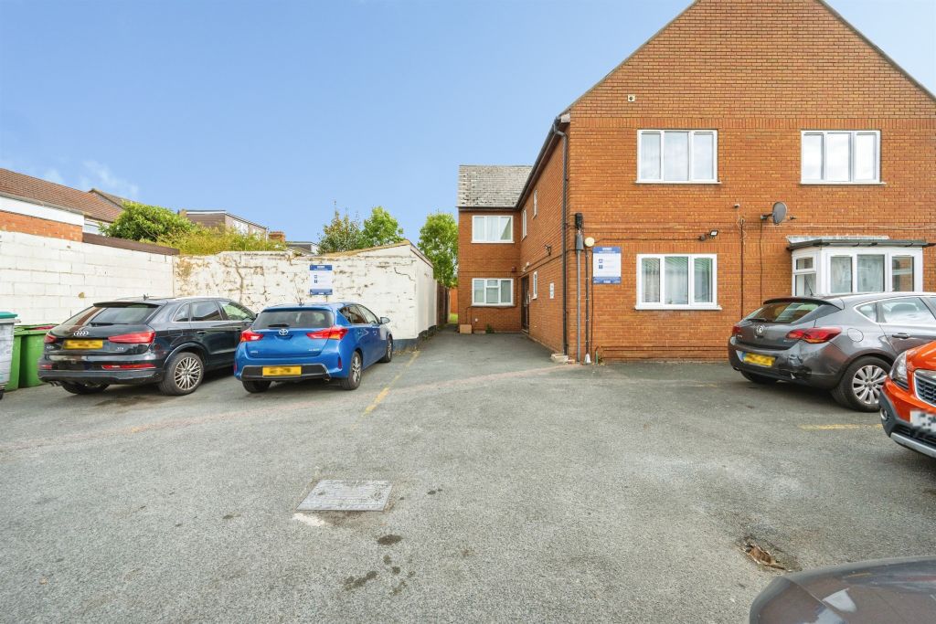 Property photo 1 of 14