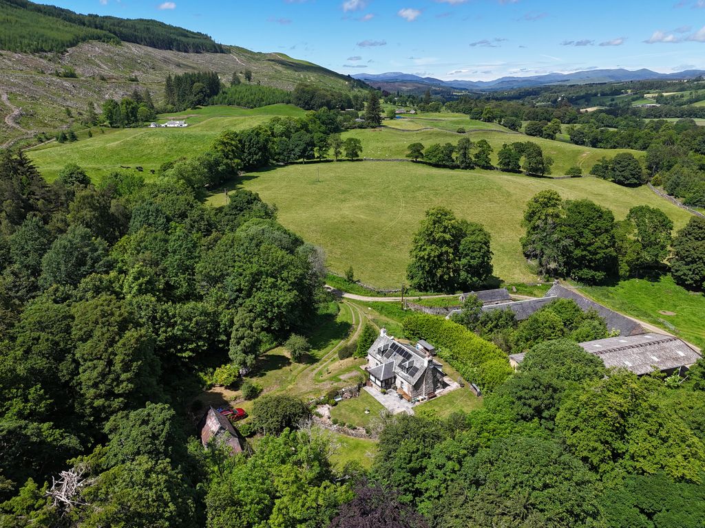 Property photo 3 of 28 Dji_20260624132944_0326_D