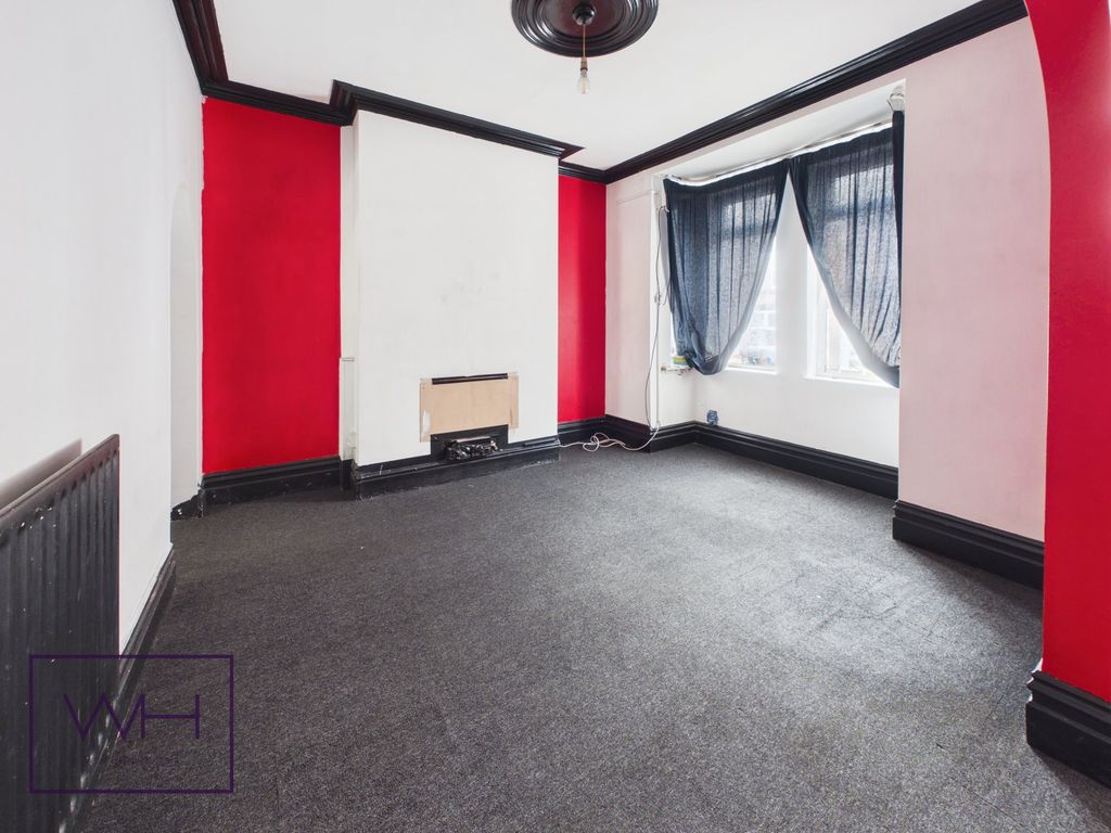 Property photo 3 of 14 Cam04980G0-Pr0148-Still002