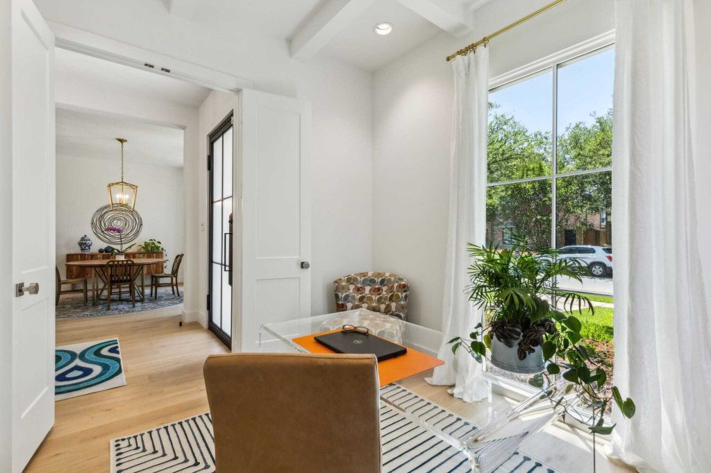 Property photo 2 of 2 <Alttext/>