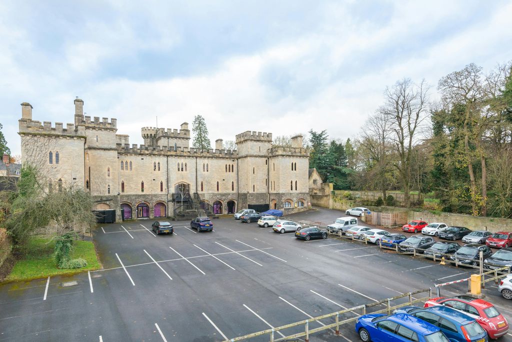 Property photo 2 of 4 The Barracks, Cirencester-21.Jpg