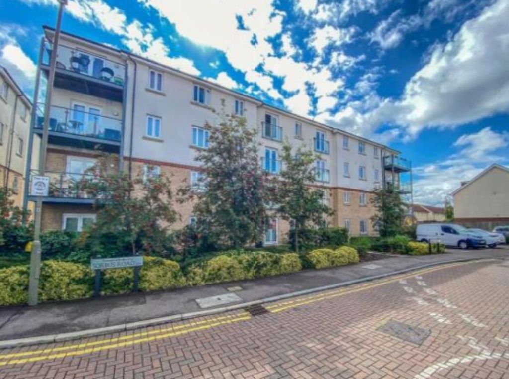 Property photo 1 of 12