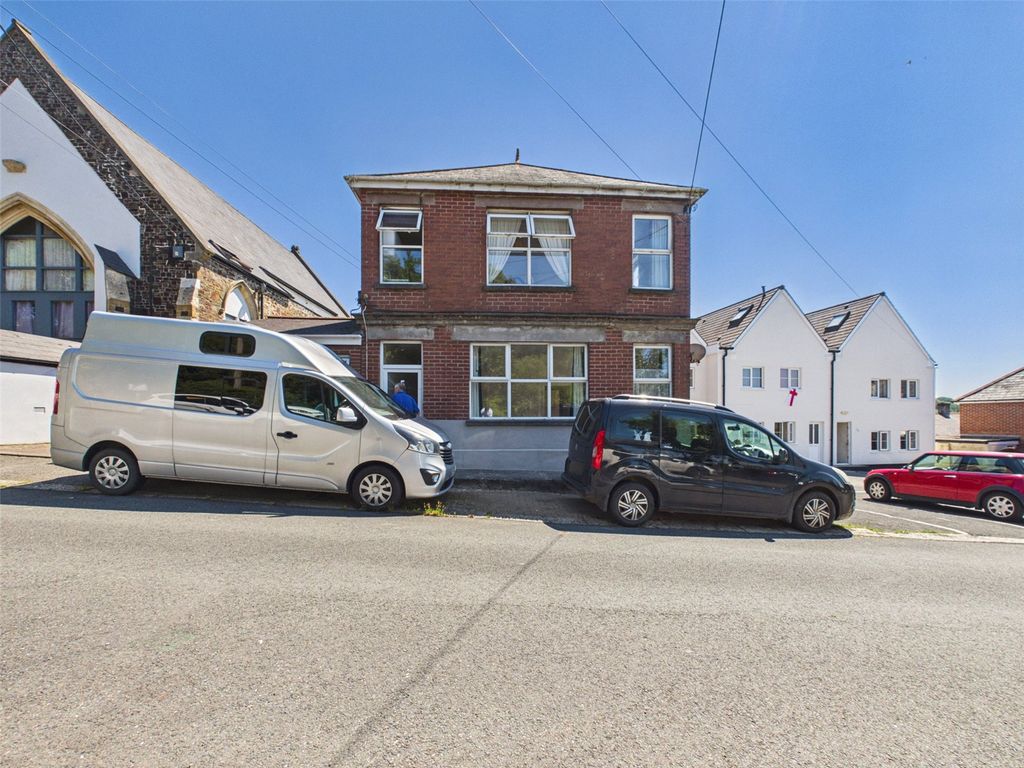 Property photo 1 of 25 Picture No. 34