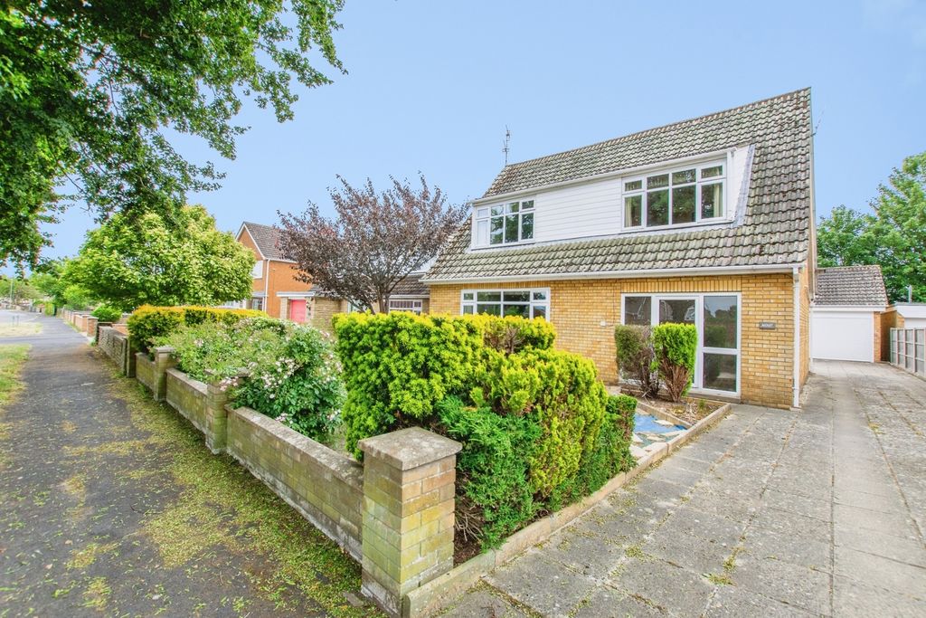 Property photo 1 of 18 Pbox-Img.Jpg
