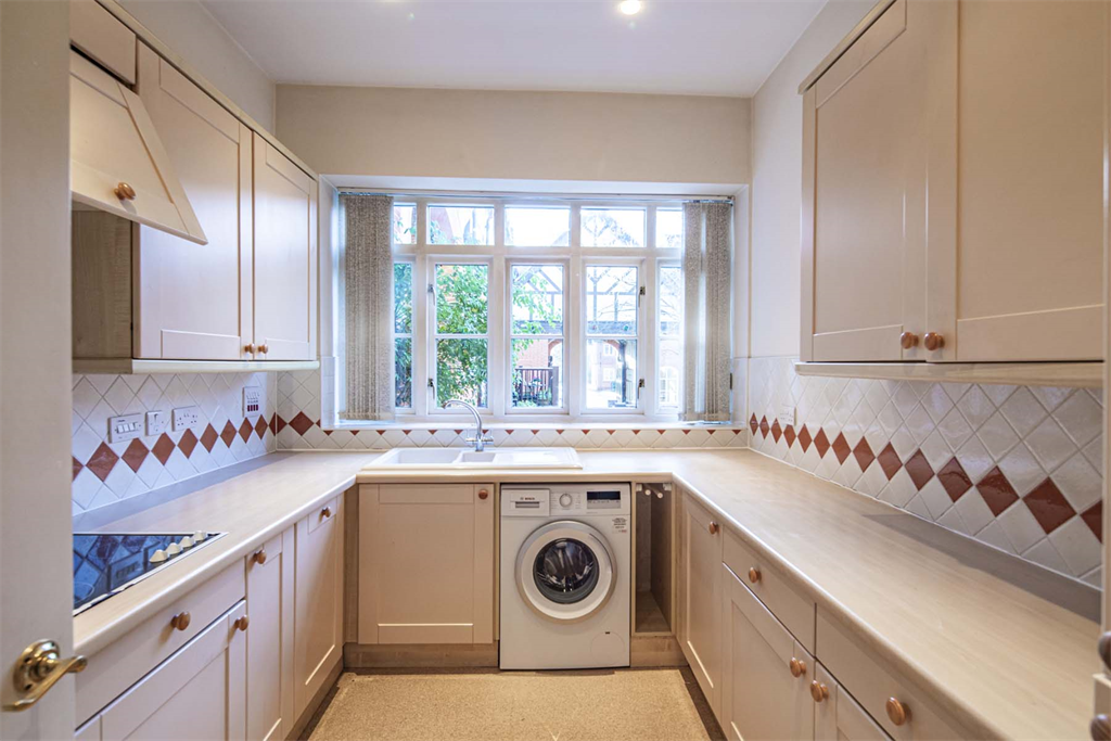 Additional image 4 of 2 bed terraced house to rent18 Thames Bank, Goring On Thames RG8