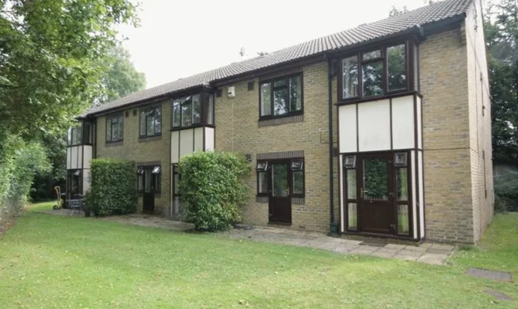 Property photo 1 of 7