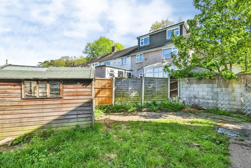 Property photo 3 of 14 Rear Gardens
