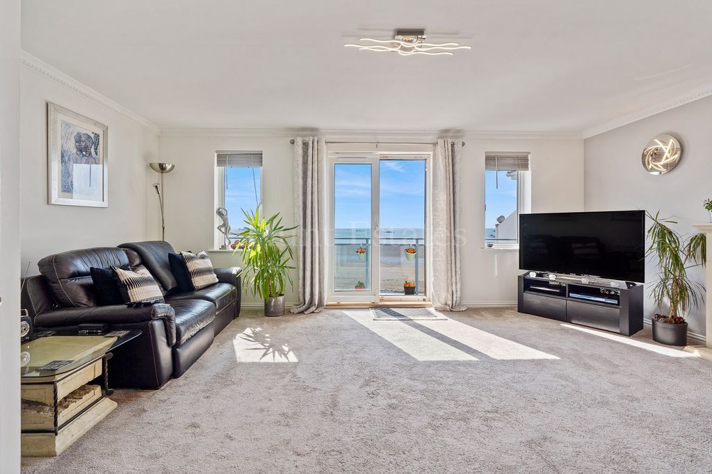 Property photo 3 of 19 Not Specified