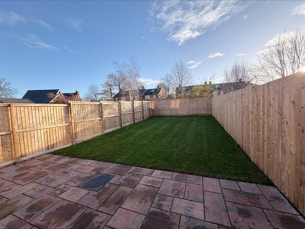 Property photo 3 of 17 00010.Jpeg