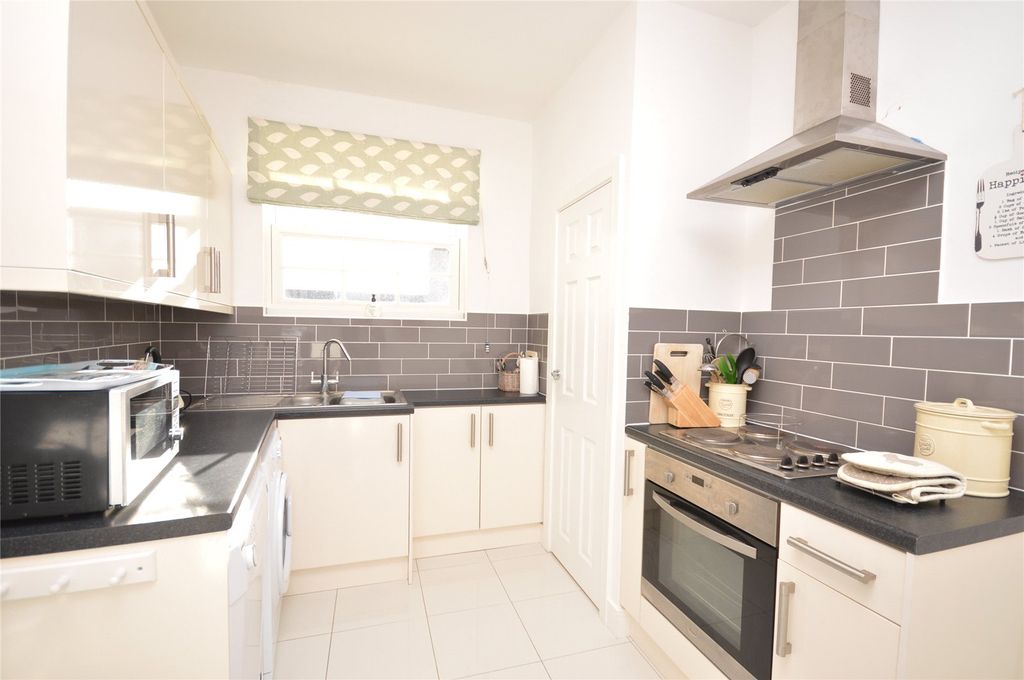 Property photo 3 of 9 Picture No. 07