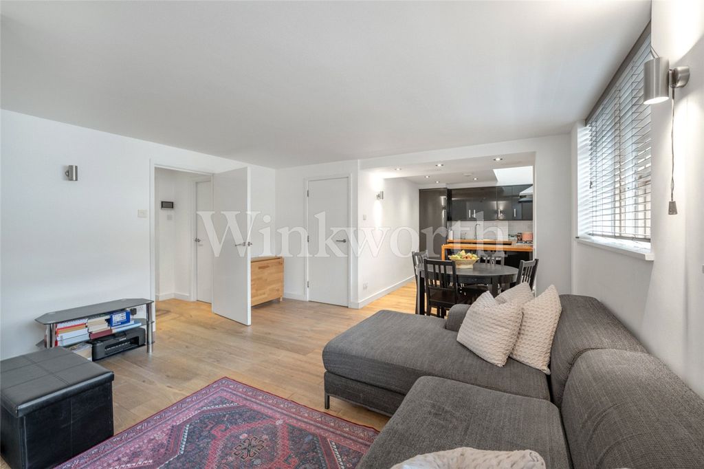 Property photo 2 of 11 Picture No. 10