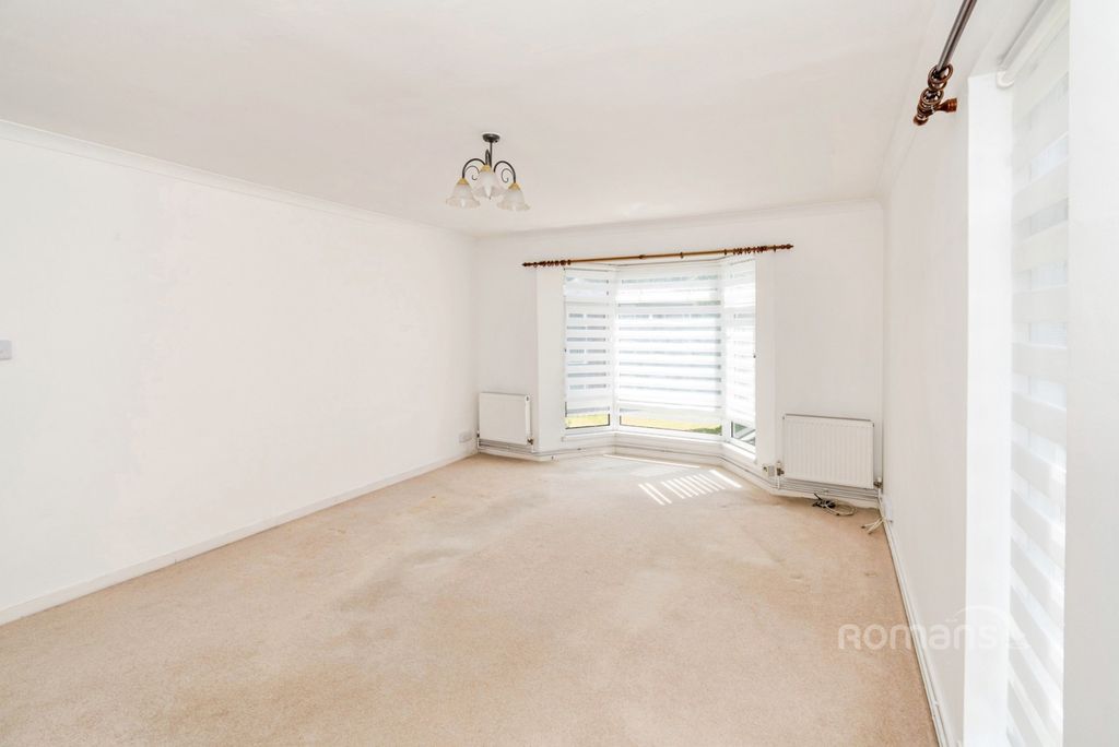 Property photo 2 of 11 Pbox-Img.Jpg