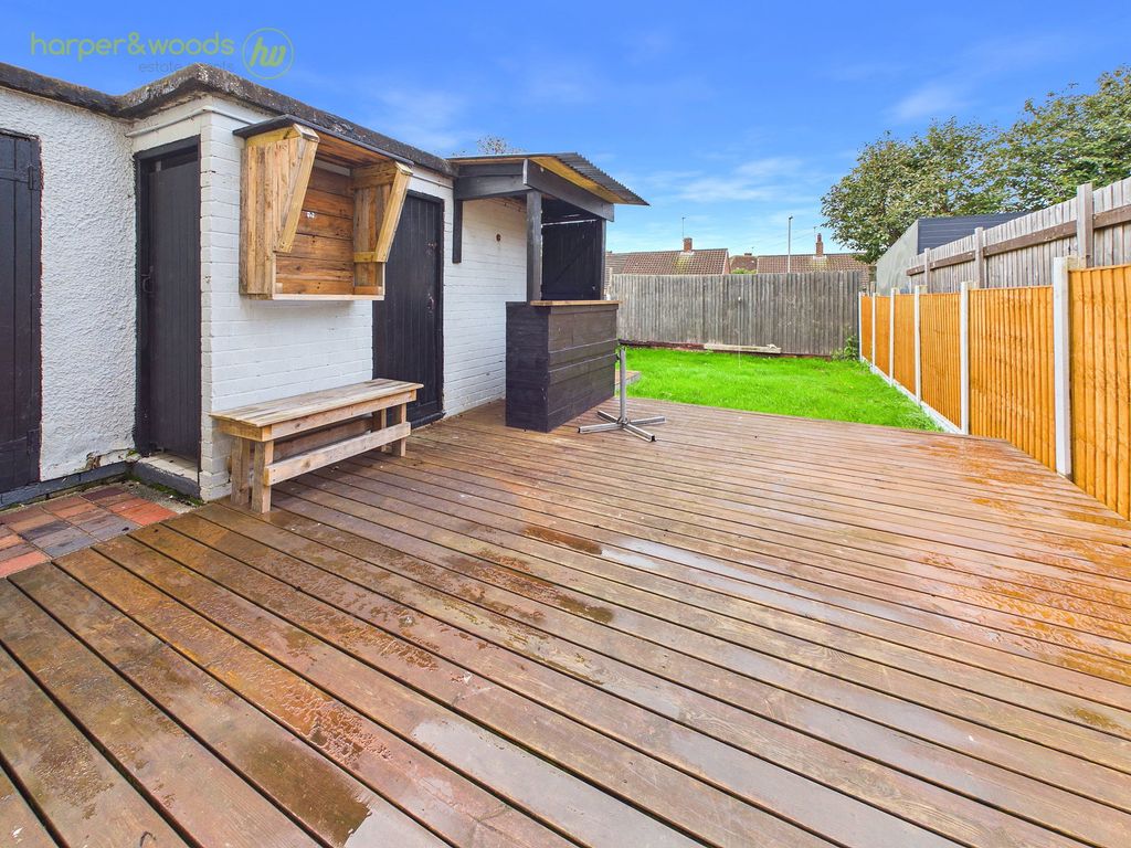 Property photo 3 of 27