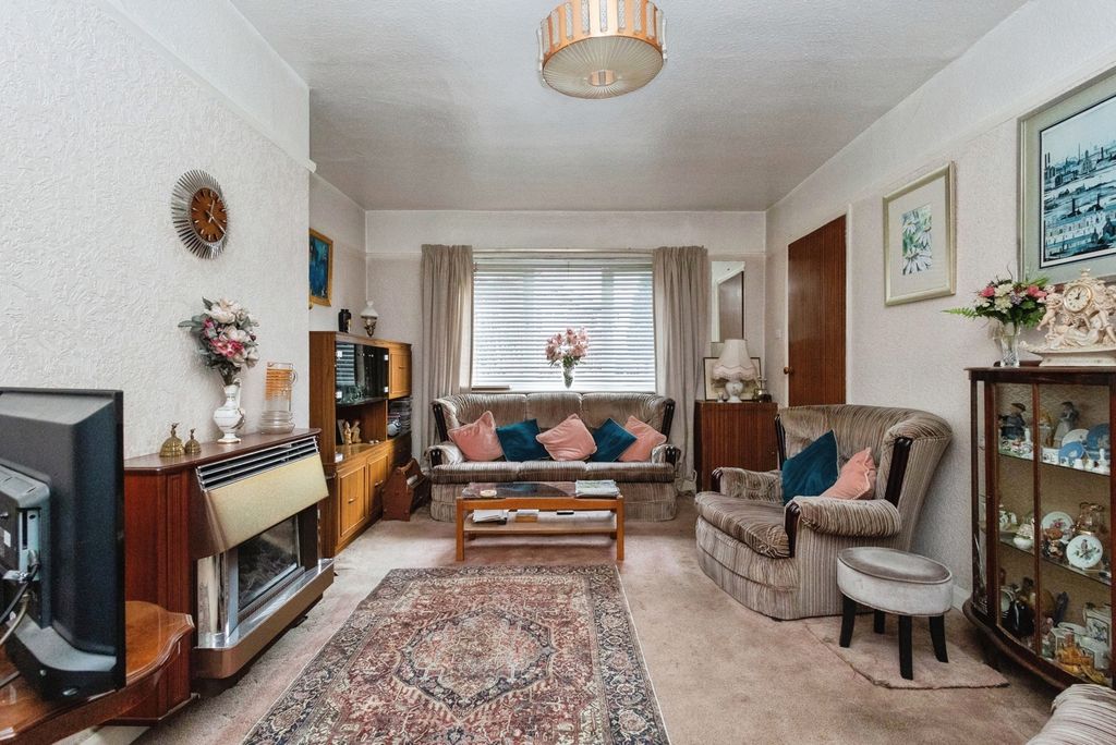 Property photo 2 of 17 Pbox-Img.Jpg