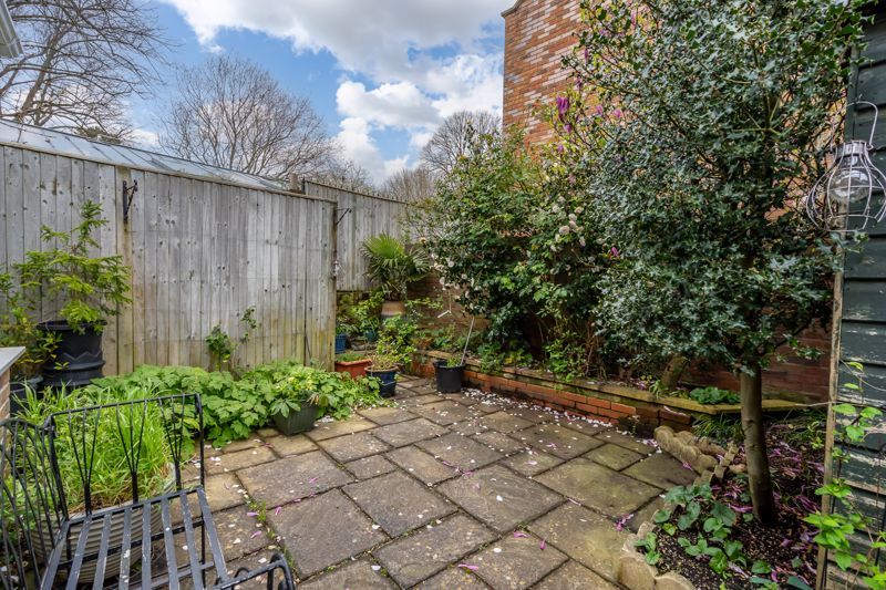 Property photo 2 of 18 Photo 24