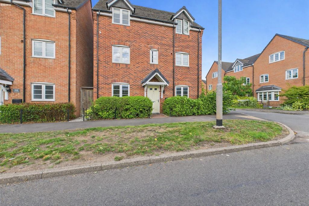 Property photo 1 of 18 52c6c791-A15E-4E91-95c9-10Fd0759Fdbf.Png