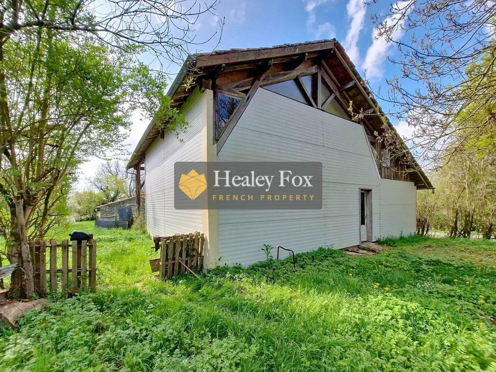 Property photo 2 of 20