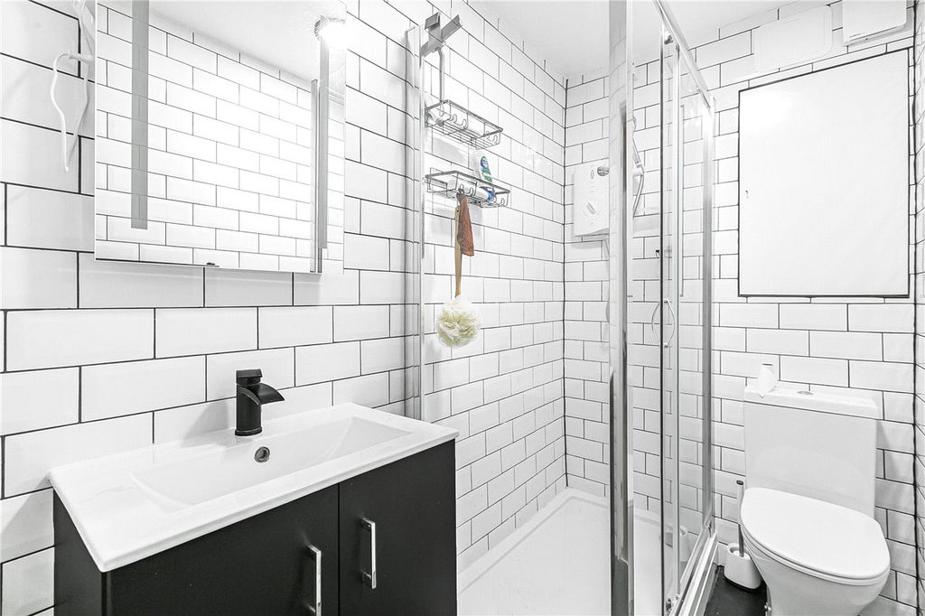 Property photo 3 of 8 Shower Room