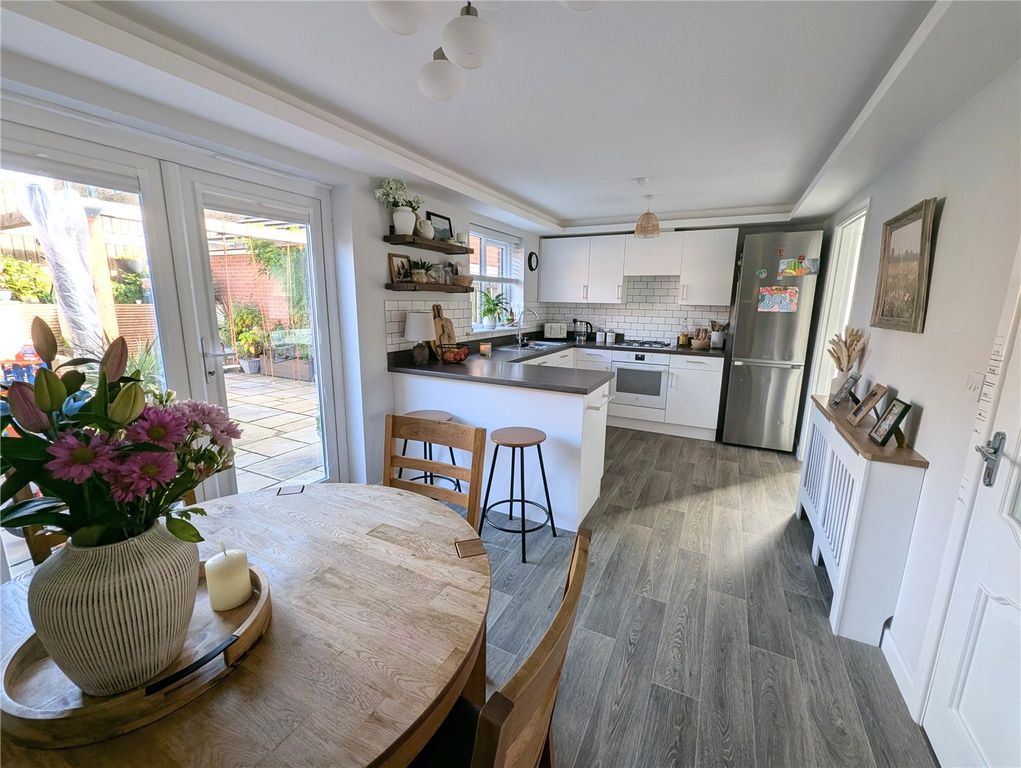 Property photo 2 of 18 Picture No. 02