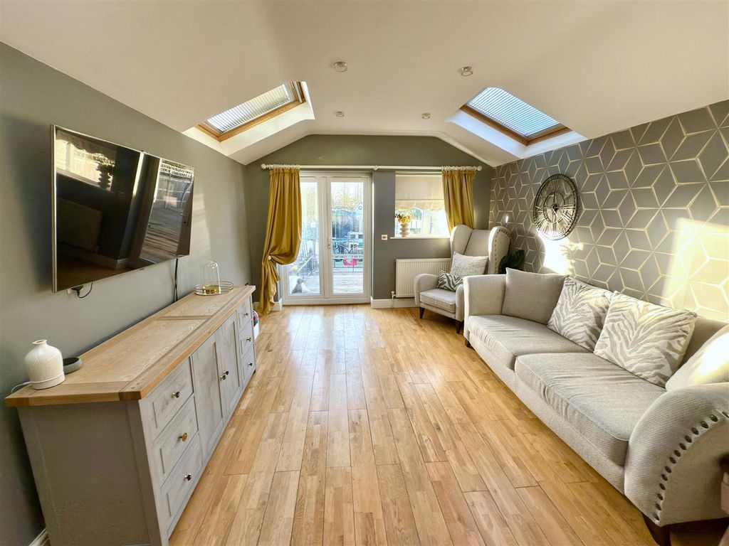 Property photo 2 of 20 Living Area.Jpg