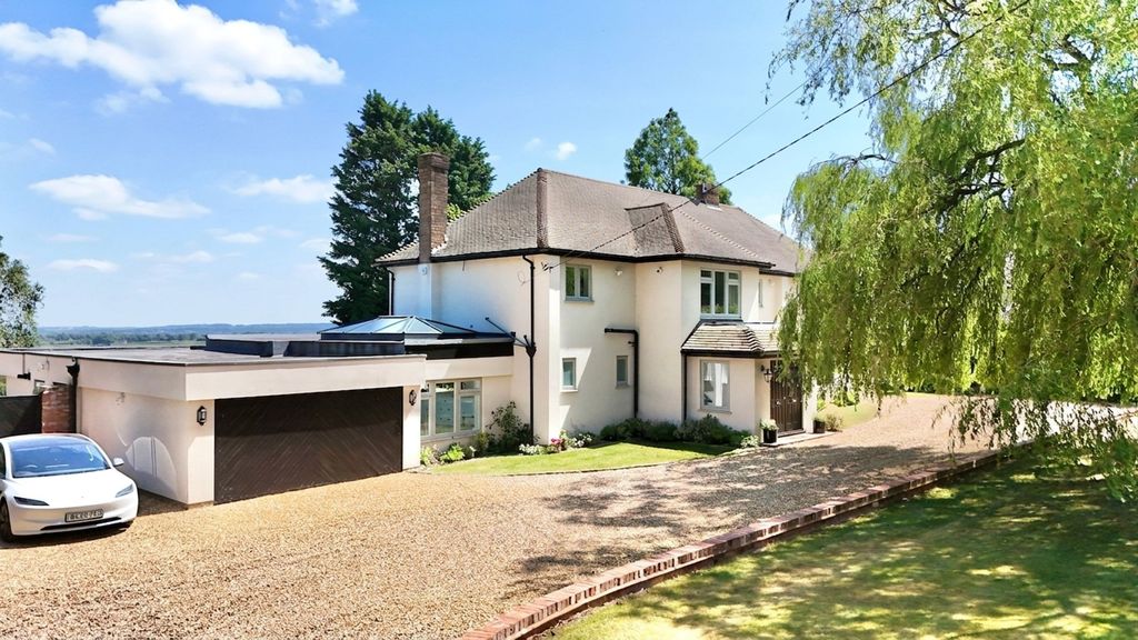 Property photo 1 of 55