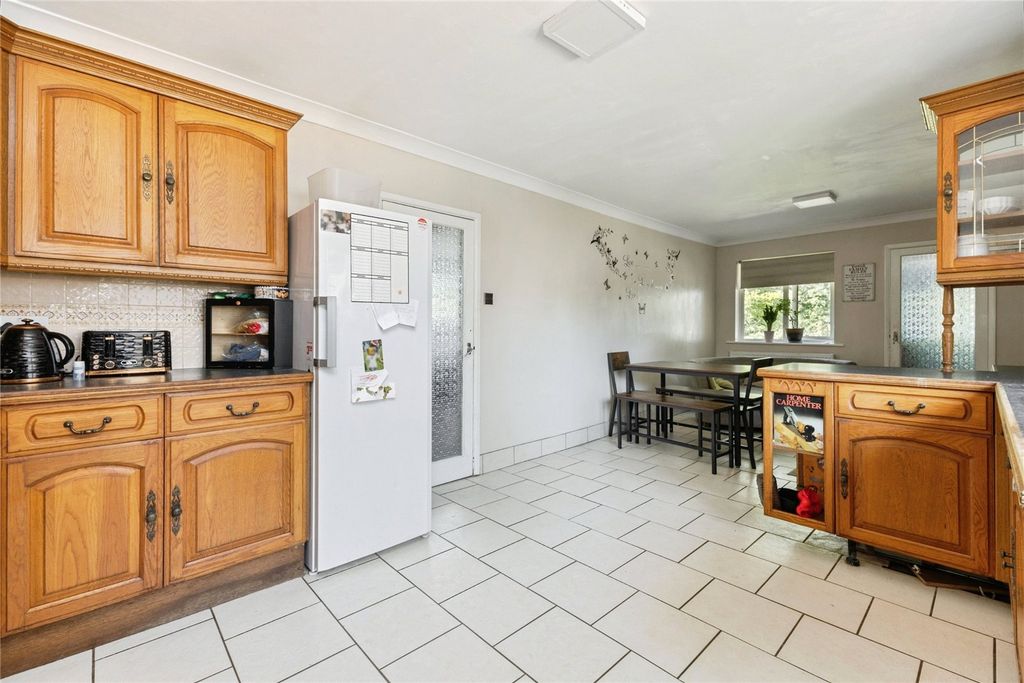 Property photo 3 of 23 Picture No. 23