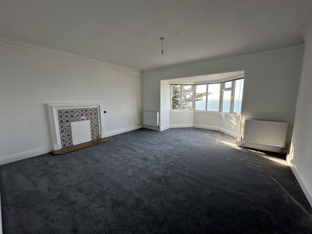 Property photo 2 of 12 Img_2197