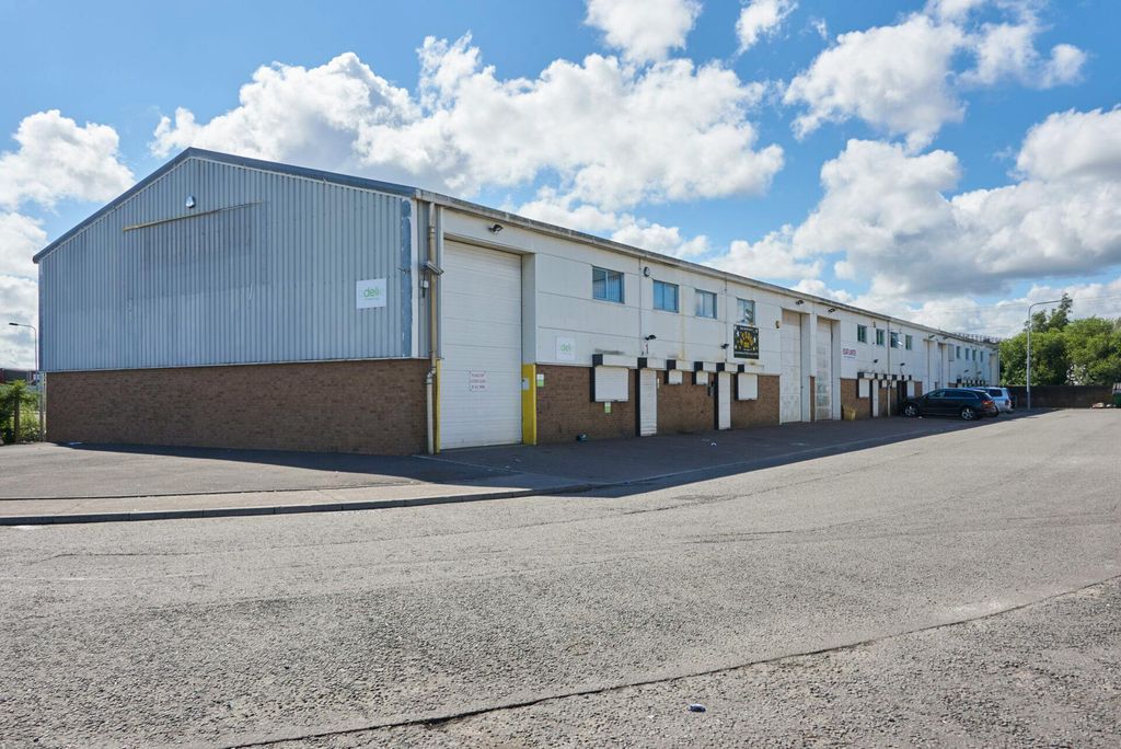 Property photo 3 of 4 4964410111920x1282.Jpg