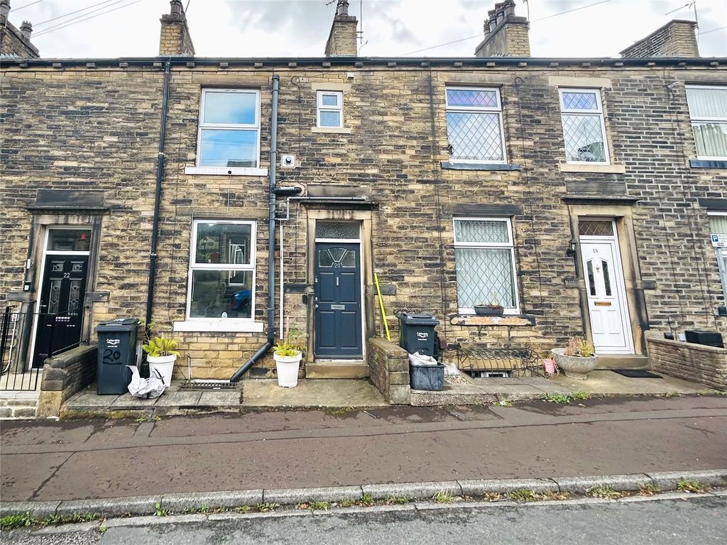 Property photo 1 of 10 Front