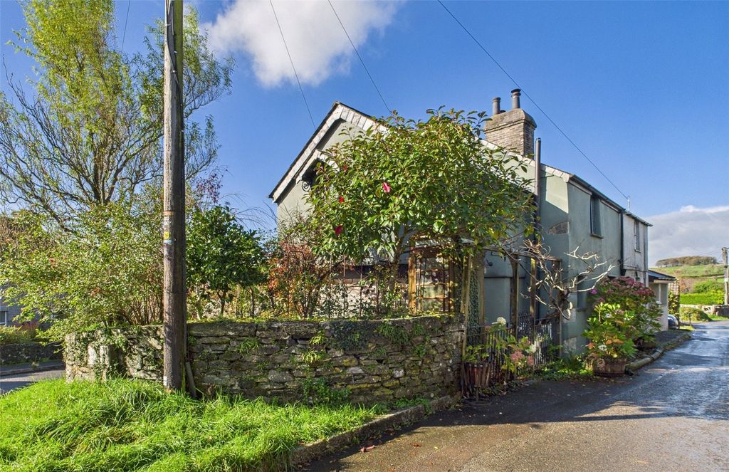 Property photo 1 of 42 Frontage